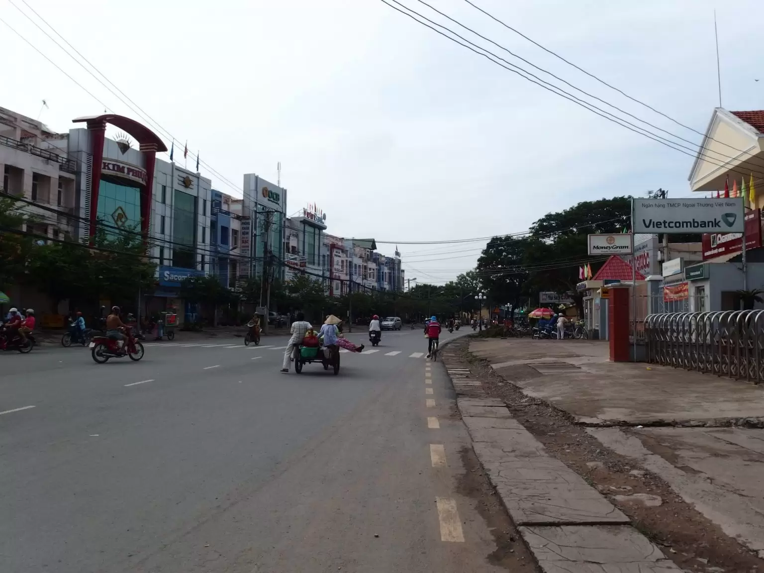 Grab Đông Thạnh Cần Giuộc, Grab Xe Máy Đông Thạnh Cần Giuộc, Grab Xe Ôm Đông Thạnh Cần Giuộc 0389915376