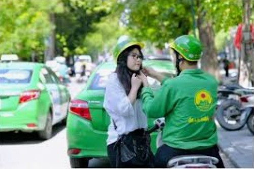 XE ÔM GRAB HỘI NGHĨA TÂN UYÊN